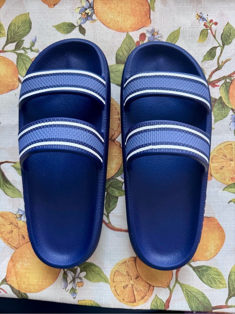 NEW Victoria’s Secret PINK Pillow Navy Double-Strap Slide Sandals